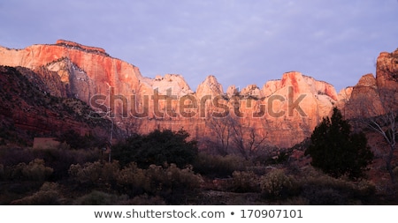 ストックフォト: Sunrise High Mountain Buttes Zion National Park Desert Southwest