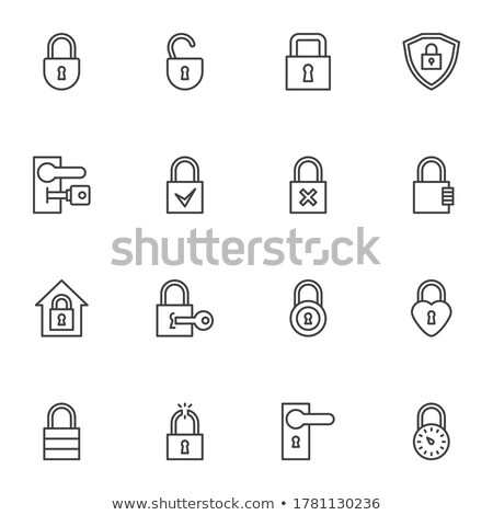 Foto stock: Heart Lock Line Icon