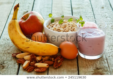 Foto stock: Afé · da · Manhã · Saudável · Com · Iogurte · Muesli · E · Bagas