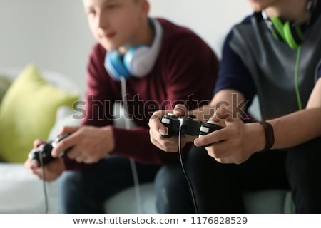 Stock foto: Teenagers Playing Video Games