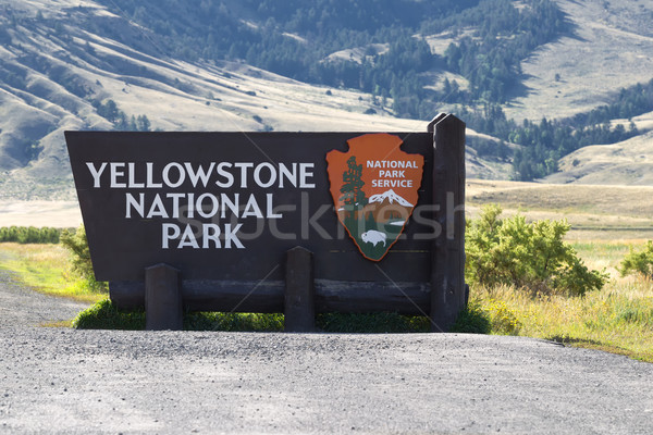 Yellowstone National Park Entrance Sign  Stock photo © tab62