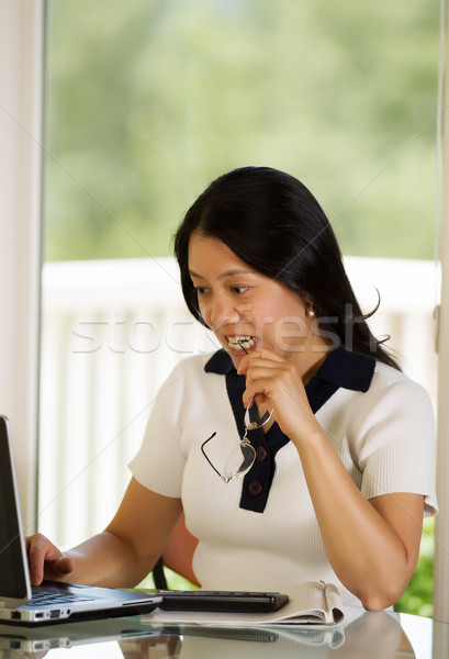 Mulher madura olho óculos raiva trabalhando Foto stock © tab62