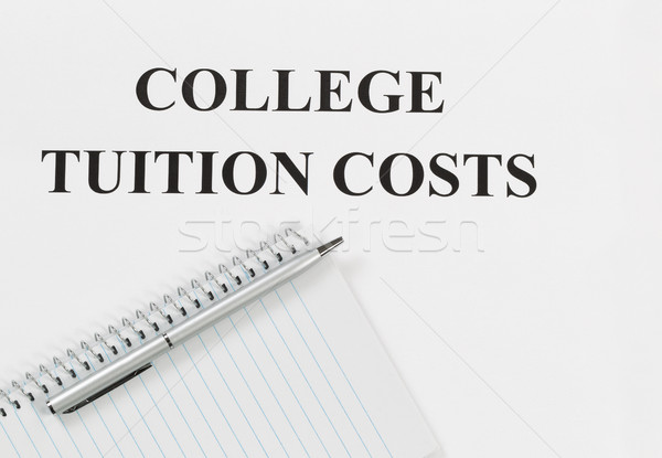 Collège frais de scolarité vue blanche papier coût Photo stock © tab62