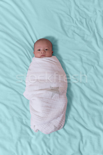 Foto stock: Bebê · branco · cobertor · azul · ver