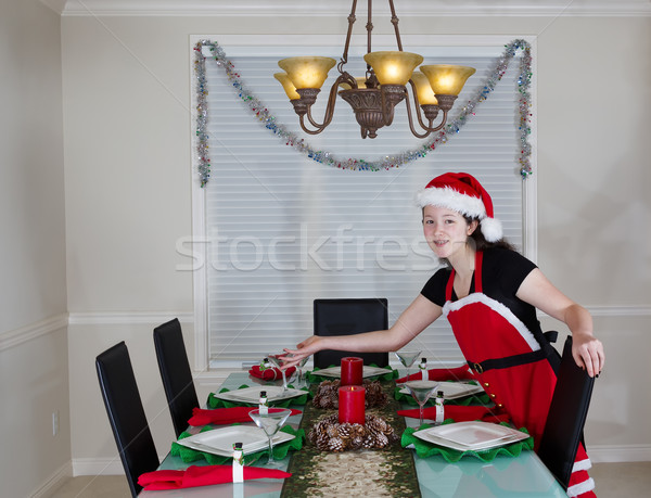 Junge Mädchen Esstisch Weihnachten Abendessen jungen Stock foto © tab62