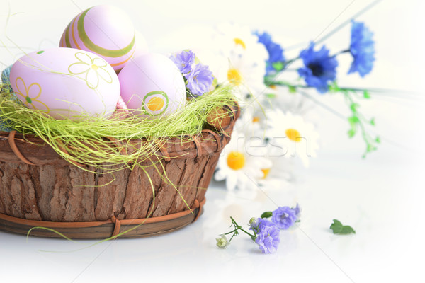 Basket easter eggs legno fiori di campo Pasqua primavera Foto d'archivio © taden