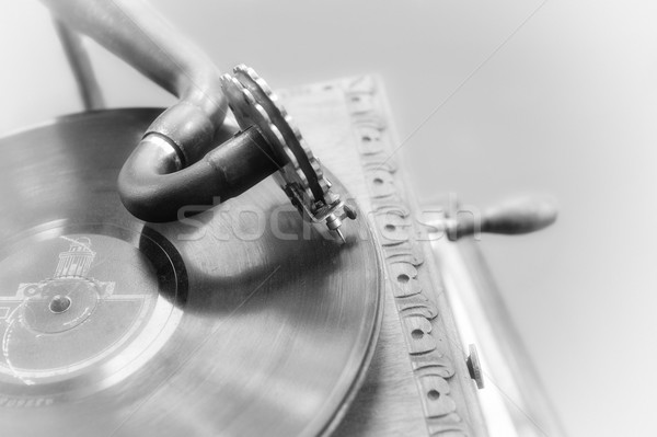 Vintage gramofone jogar velho canção Foto stock © taden