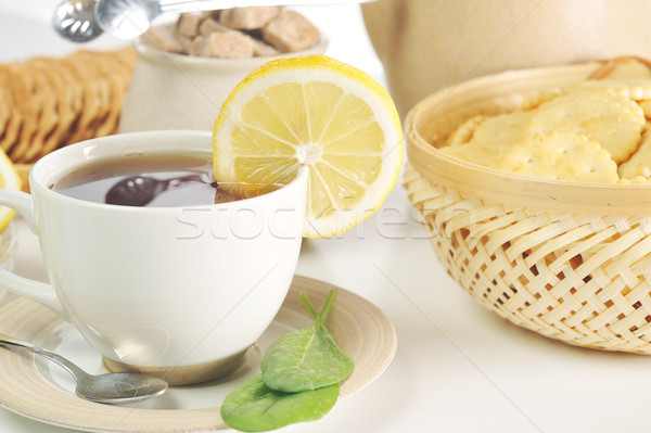 Fincan çay kurabiye limon sepet ev Stok fotoğraf © taden
