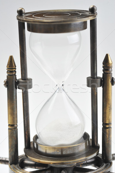 Sanduhr Zeit isoliert Zeichen Sand antiken Stock foto © taden