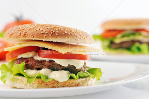 Hamburger legume fel de mâncare tabel grup pâine Imagine de stoc © taden
