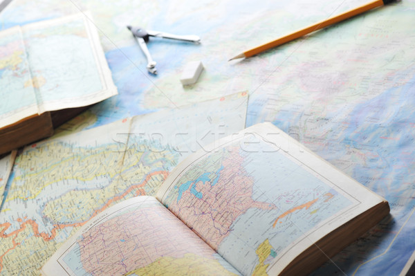 Mapa velho atlas livro papel Foto stock © taden