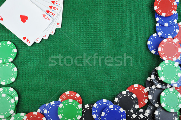 Chips kaarten verschillend kleur speelkaarten groene Stockfoto © taden