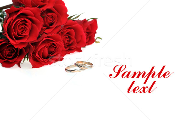 Roses rouges anneau isolé blanche espace de copie amour Photo stock © taden