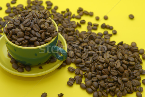 cooffee beans and cup Stock photo © taden