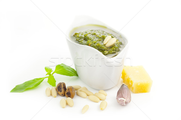 [[stock_photo]]: Fraîches · pesto · ingrédients · isolé · blanche · alimentaire