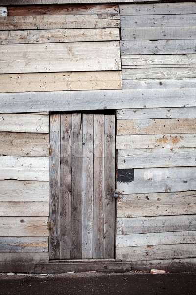 [[stock_photo]]: Vieux · bois · planche · porte · gris · cadenas