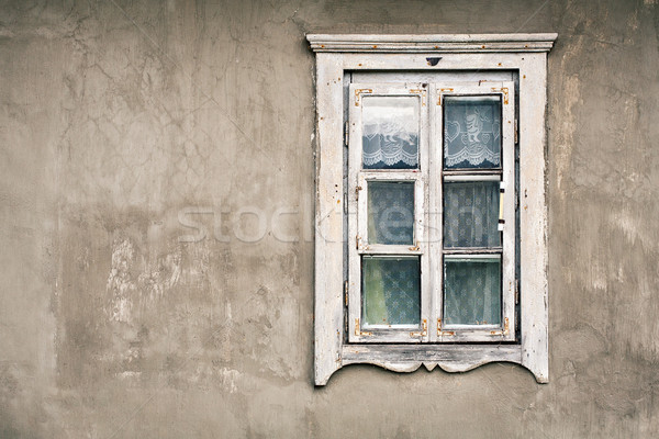 öreg fal repedt ablak építkezés otthon Stock fotó © Taigi
