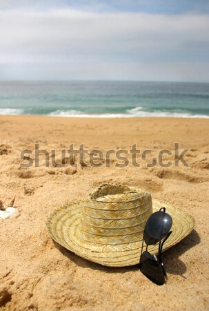 Beach hat and sea Stock photo © tannjuska