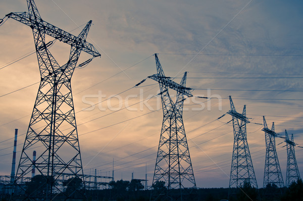 Macht lijn zonsondergang industrie elektriciteit kabels Stockfoto © tarczas