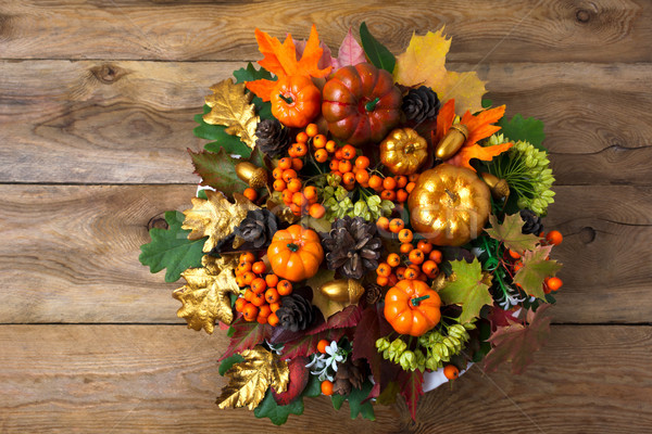 Stock foto: Danksagung · Kranz · alten · Holztisch · Kürbisse · Herbstlaub