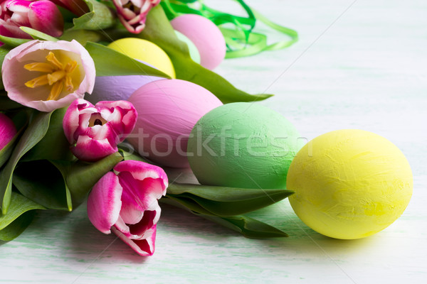 Ostern Anordnung rosa grünen gelb Eier Stock foto © TasiPas