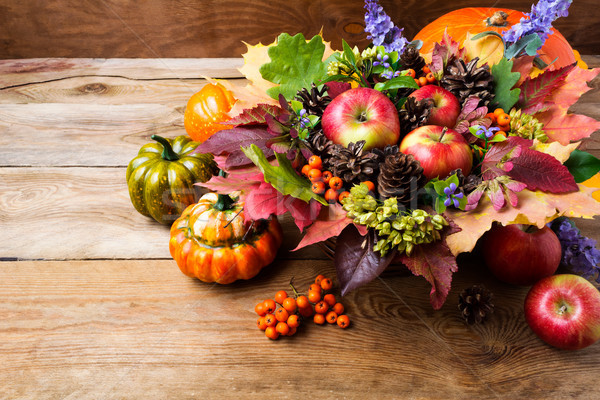 [[stock_photo]]: Action · de · grâces · accueil · pommes · bleu · fleurs