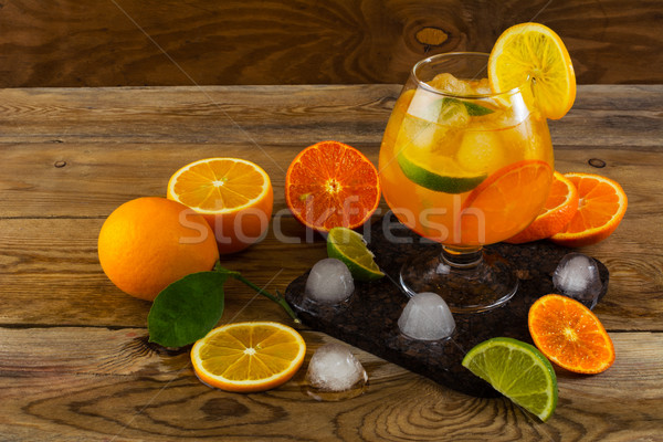 Citrus drinken houten tafel vruchten limonade zomer Stockfoto © TasiPas