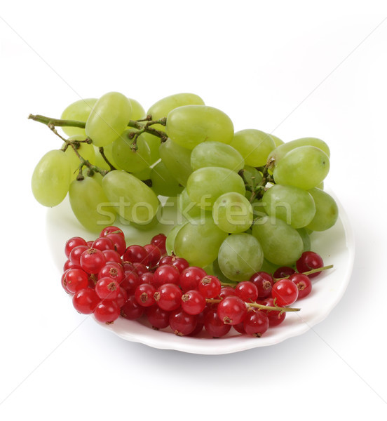Szőlő piros fehér tányér gyümölcs friss Stock fotó © Tatik22