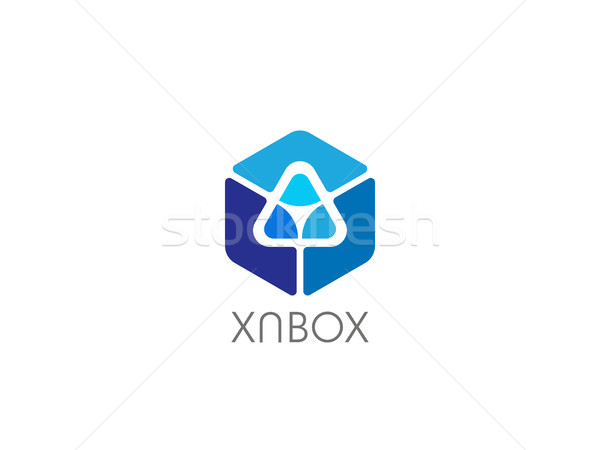 Abstract geometric triunghi cub cutie logo-ul Imagine de stoc © taufik_al_amin