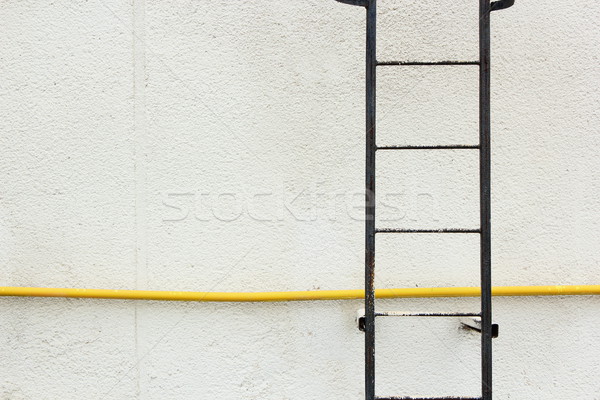 Gas Pipeline metallic Treppe gelb Gips Stock foto © taviphoto