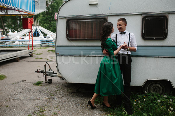 Adam kadın gizlenmiş görmek arkasında karavan parkı Stok fotoğraf © tekso