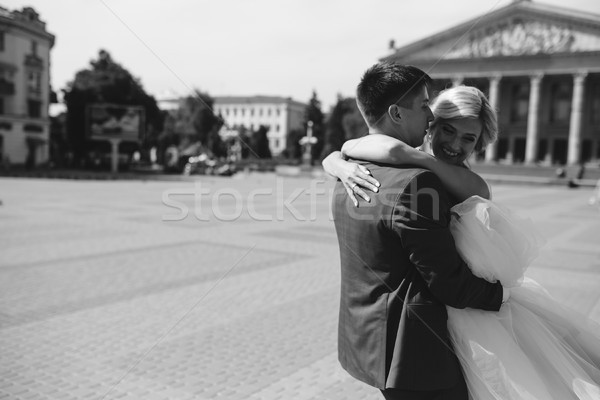 жених невеста оружия молодые свадьба пару Сток-фото © tekso