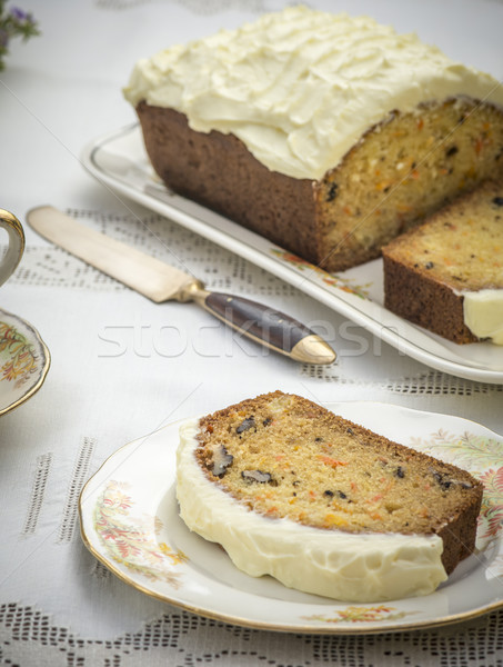 Hausgemachte Karottenkuchen schönen antiken Geschirr Stock foto © thisboy
