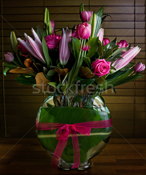 Vase fleurs fleur printemps feuille [[stock_photo]] © thisboy