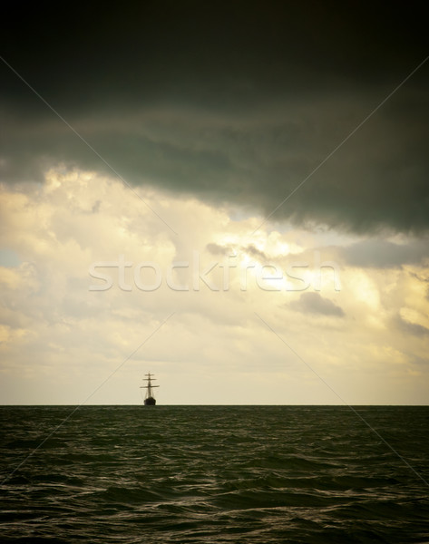 Foto stock: Tempestade · clássico · luz · enorme · nuvens