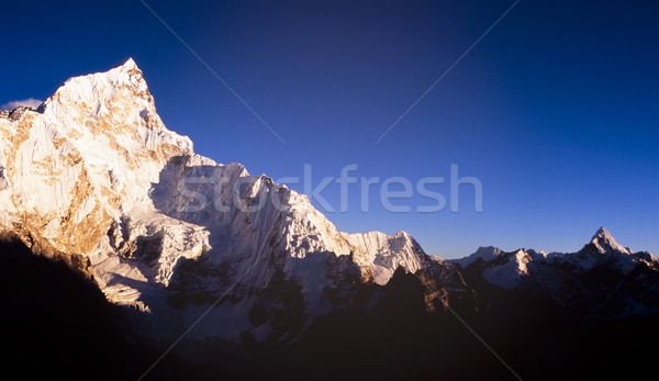 Himalaya montanas espectacular montana paisaje Monte Everest Foto stock © THP