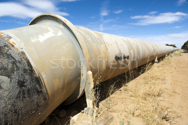 Wasser Pipeline groß über Boden ländlichen Stock foto © THP