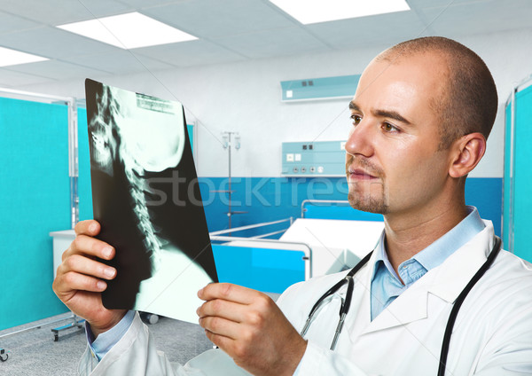 doctor check xray Stock photo © tiero