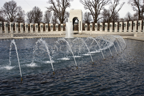 świat wojny dwa fontanna basen parku Zdjęcia stock © tmainiero
