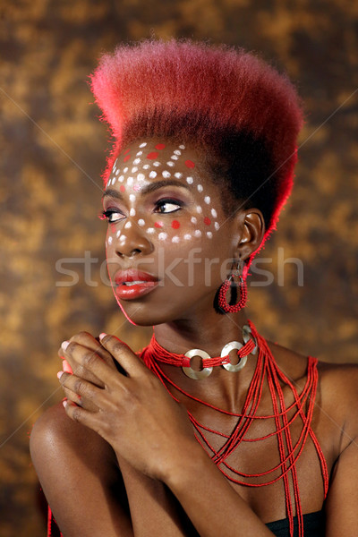 Expressivo africano americano mulher dramático iluminação belo Foto stock © tobkatrina