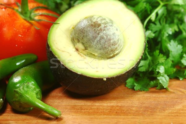 Salsa ingrediente avocado roşii alimente Imagine de stoc © tobkatrina