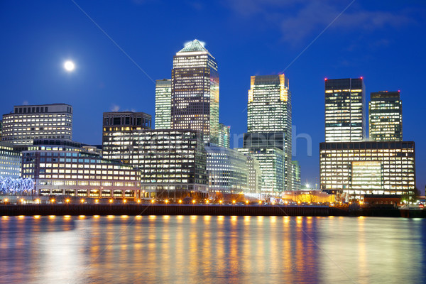 Stad Londen volle maan wolkenkrabbers hemel gebouw Stockfoto © tommyandone