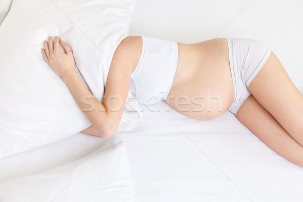Dormir problèmes grossesse femme enceinte santé mère Photo stock © tommyandone