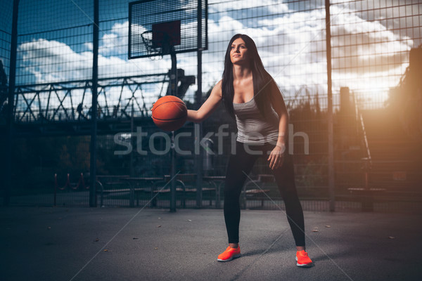 Stock fotó: Női · kosárlabdázó · képzés · kint · helyi · bíróság