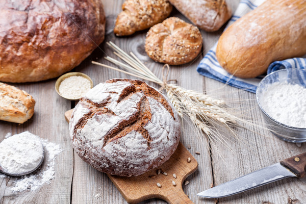 świeże chleba Zdjęcia stock © tommyandone