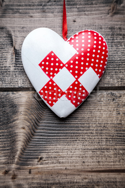 Liefde hart opknoping string shot houten Stockfoto © tommyandone