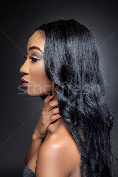 Stock foto: Schwarz · Schönheit · eleganten · lockiges · Haar · jungen · schöne · Frau