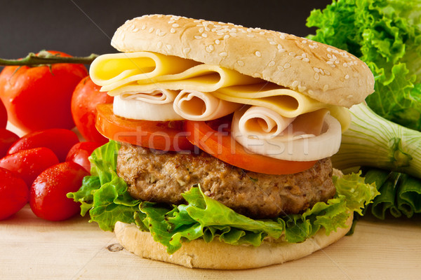 Foto stock: Grande · burger · caseiro · branco · cebola · tomates