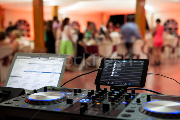 Zene technológia buli rövid mély mező Stock fotó © trexec