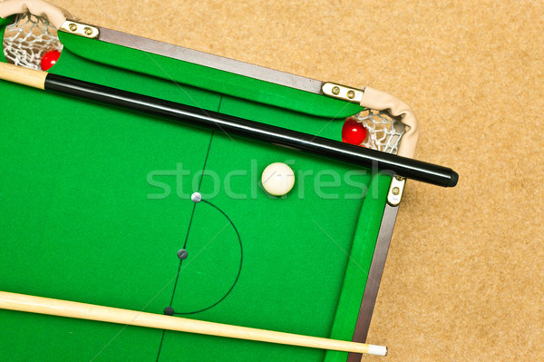 Biliard mic podea sportiv tabel verde Imagine de stoc © trgowanlock